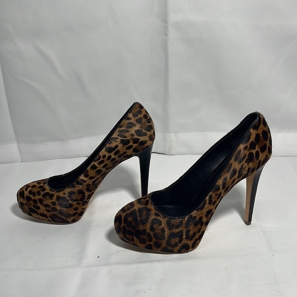 Elie Tahari Animal Print Pony Hair/Leather Heel Pump size 8.5 - Picture 9 of 13